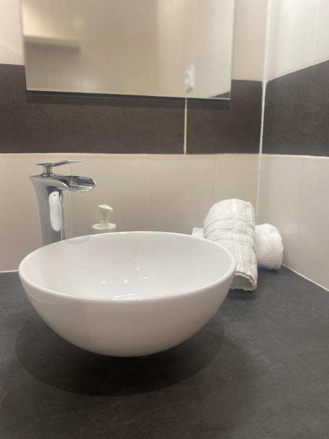 La Cle - Port - Gare - Centre De Toulon Apartment Екстериор снимка